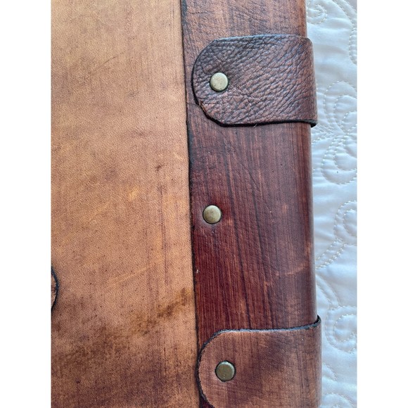 Rustic Leather Writing Journal NoteBook with Beaded Man's Face Engraved on Cover - Picture 6 of 9